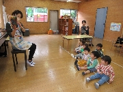 プレ保育「ねぎしっ子クラブ」第2回の様子です。たんぽぽぐみ