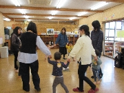 プレ保育「ねぎしっ子クラブ」第11回の様子です。ちゅーりっぷぐみ