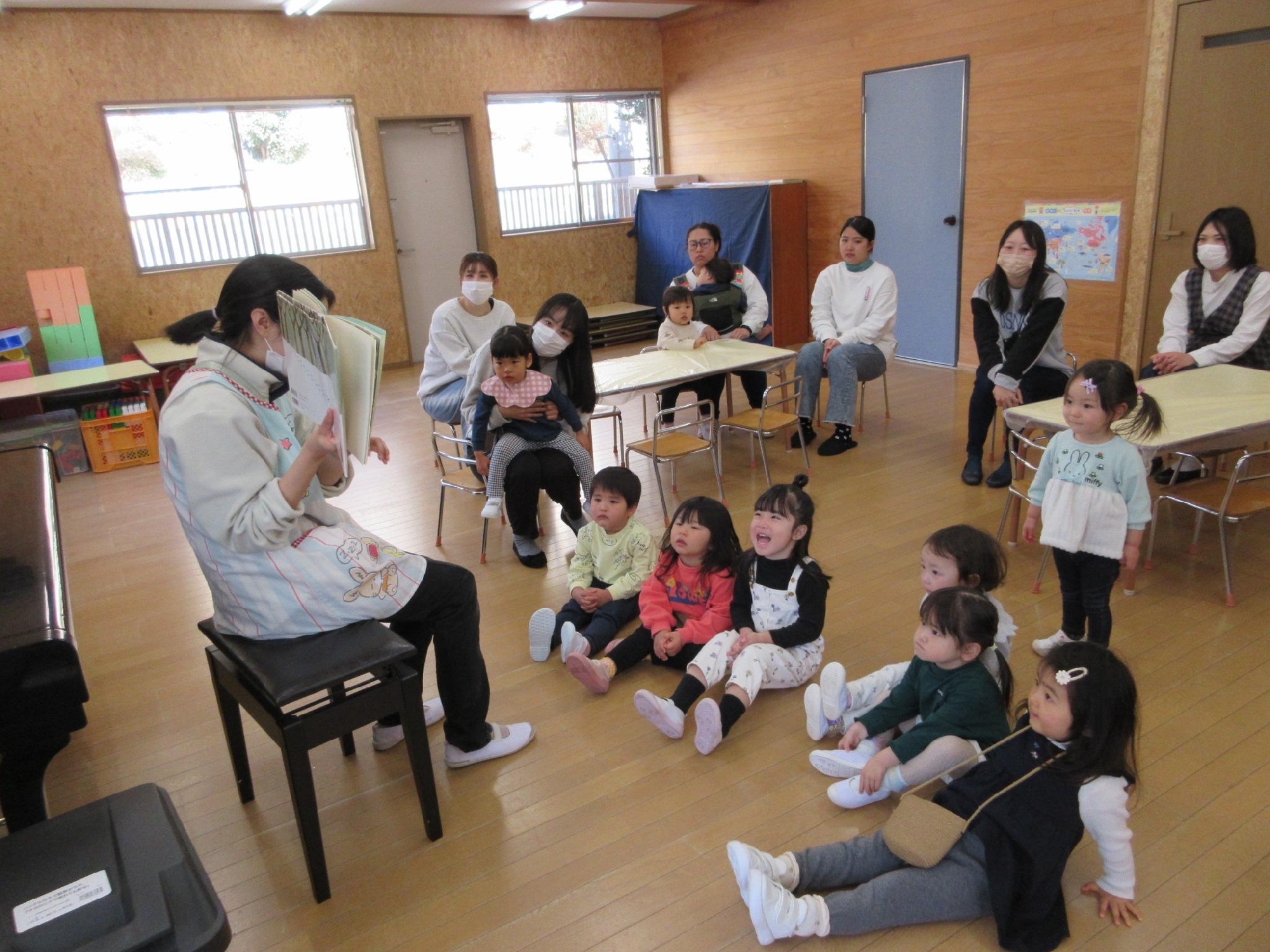 プレ保育【ねぎしっ子クラブ】第１７回２月１０日　ちゅーりっぷぐみ